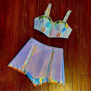 holographic set